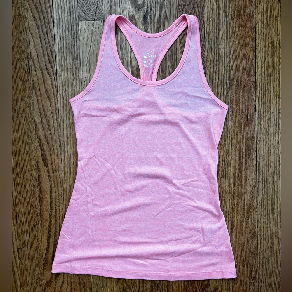 EUC nike dri-fit tank